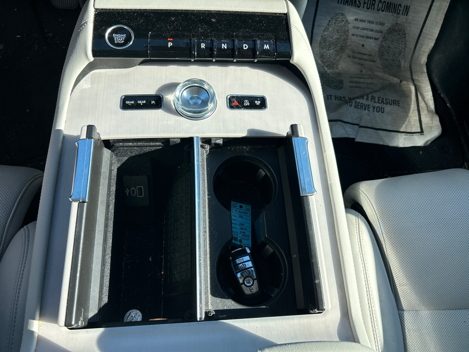 New 2026 Lincoln Navigator L Reserve AWD/4WD image 25