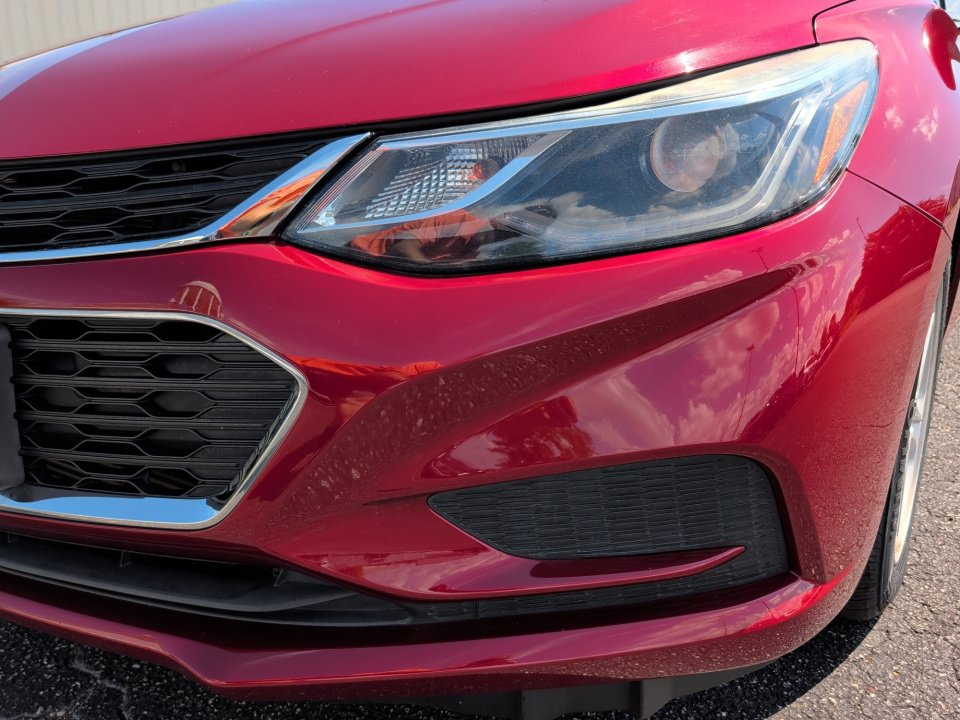 Used 2018 Chevrolet Cruze LT FWD image 26