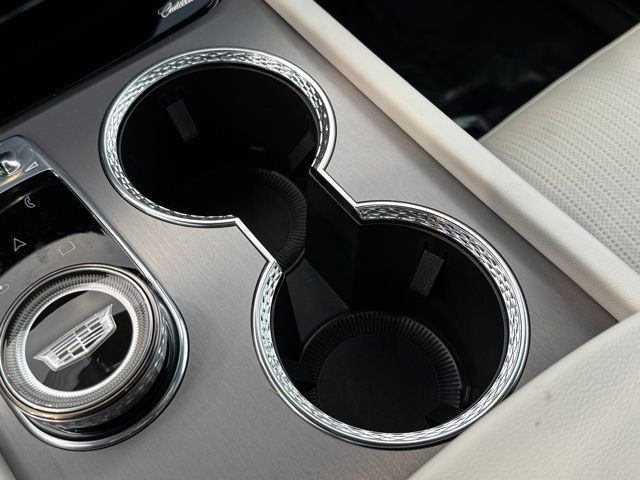 New 2026 Cadillac Vistiq Luxury AWD/4WD image 18