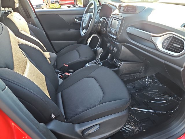 Used 2020 Jeep Renegade Sport w/ Sport Appearance Group FWD image 19
