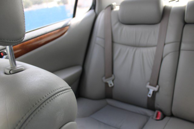 Used 2005 Lexus ES 330 FWD image 31