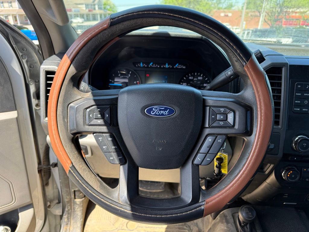 Used 2017 Ford F350 XL w/ Power Equipment Group AWD/4WD image 14