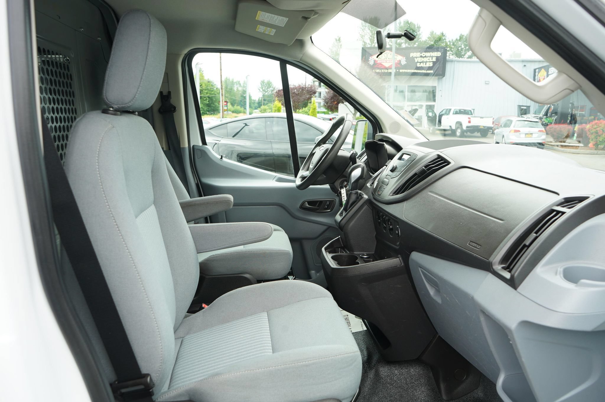 Used 2015 Ford Transit 150 130 Low Roof RWD image 11