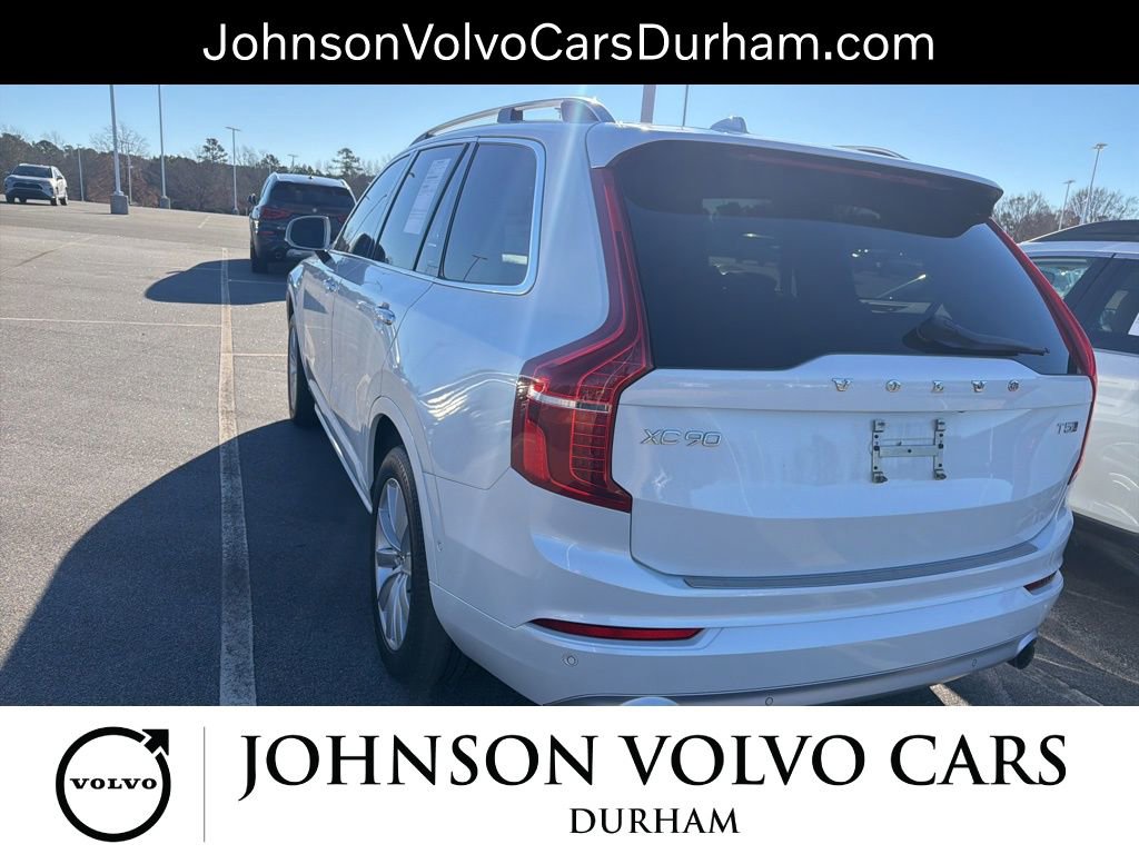 Used 2018 Volvo XC90 T5 Momentum w/ Convenience Package image 11