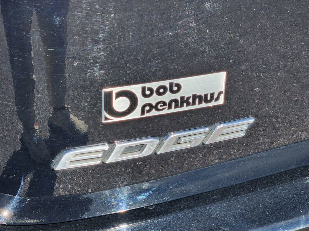 Used 2018 Ford Edge SE image 30