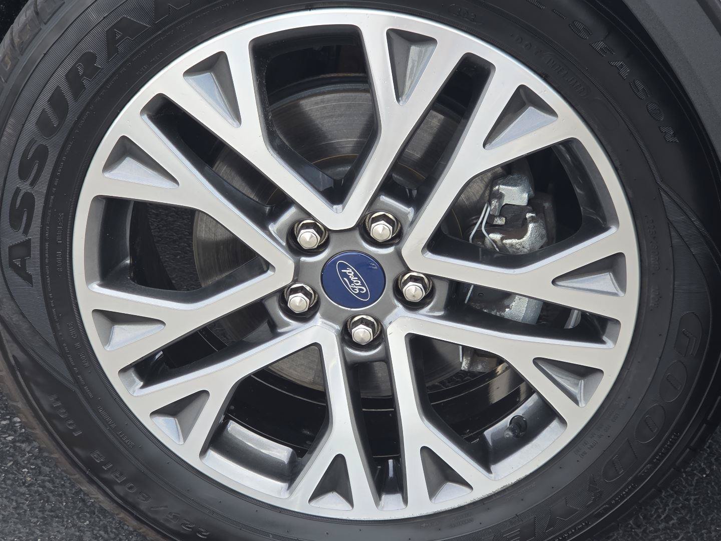 Used 2021 Ford Escape SEL w/ Technology Package FWD image 13
