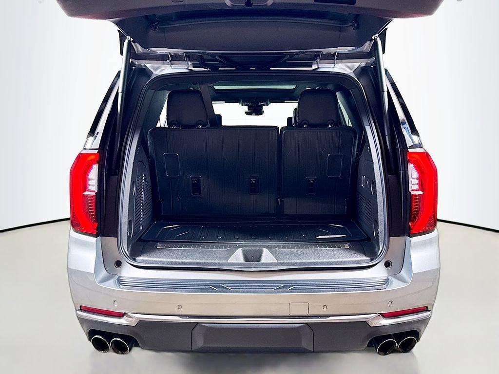 Certified 2025 GMC Yukon Denali Ultimate image 27