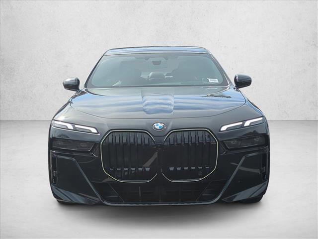 New 2026 BMW 740i image 8