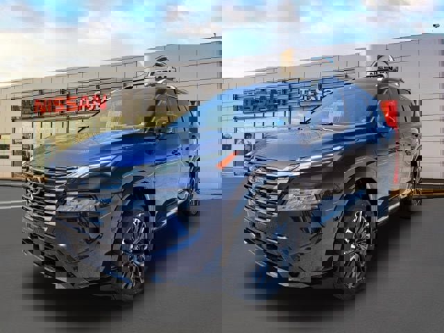 New 2026 Nissan Rogue Platinum w/ Platinum Premium Package image 2