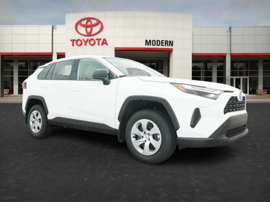New 2025 Toyota RAV4 LE image 30