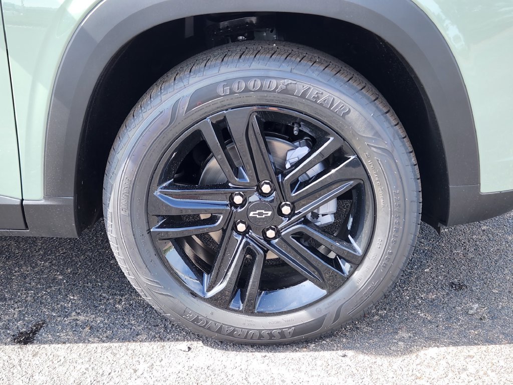 New 2026 Chevrolet Trax ACTIV FWD image 5