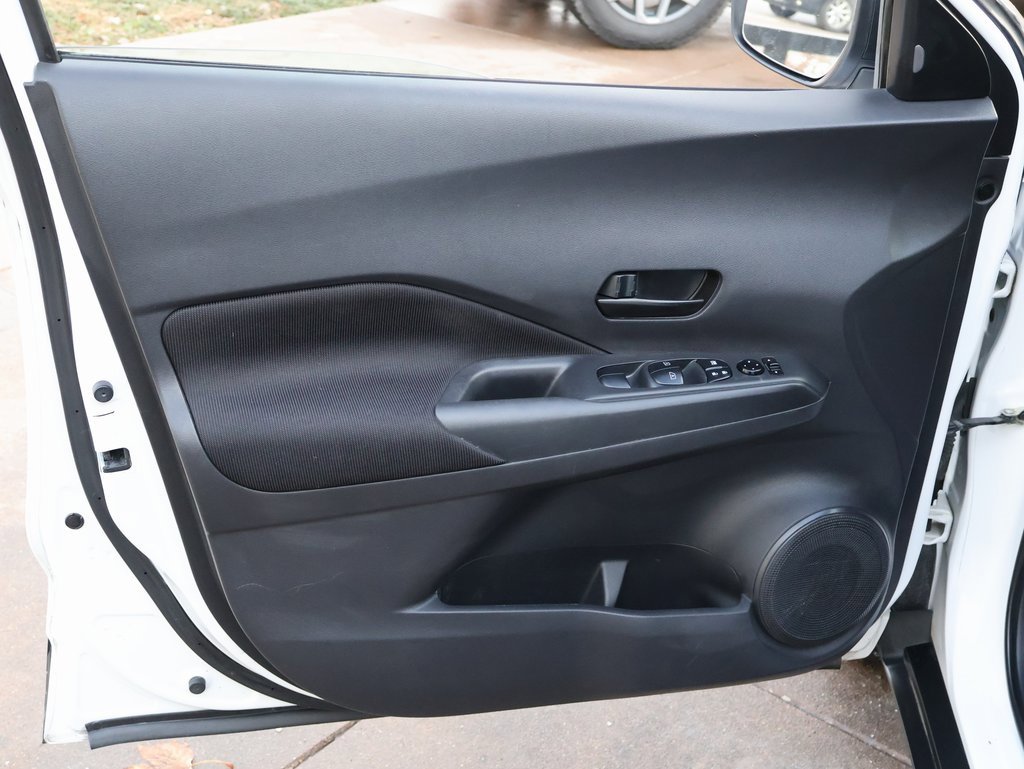 Used 2022 Nissan Kicks S image 21