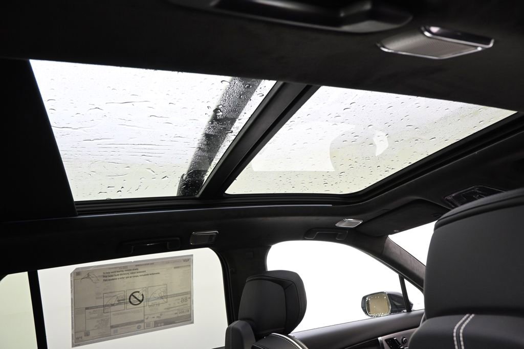 New 2026 Cadillac Vistiq Platinum image 17