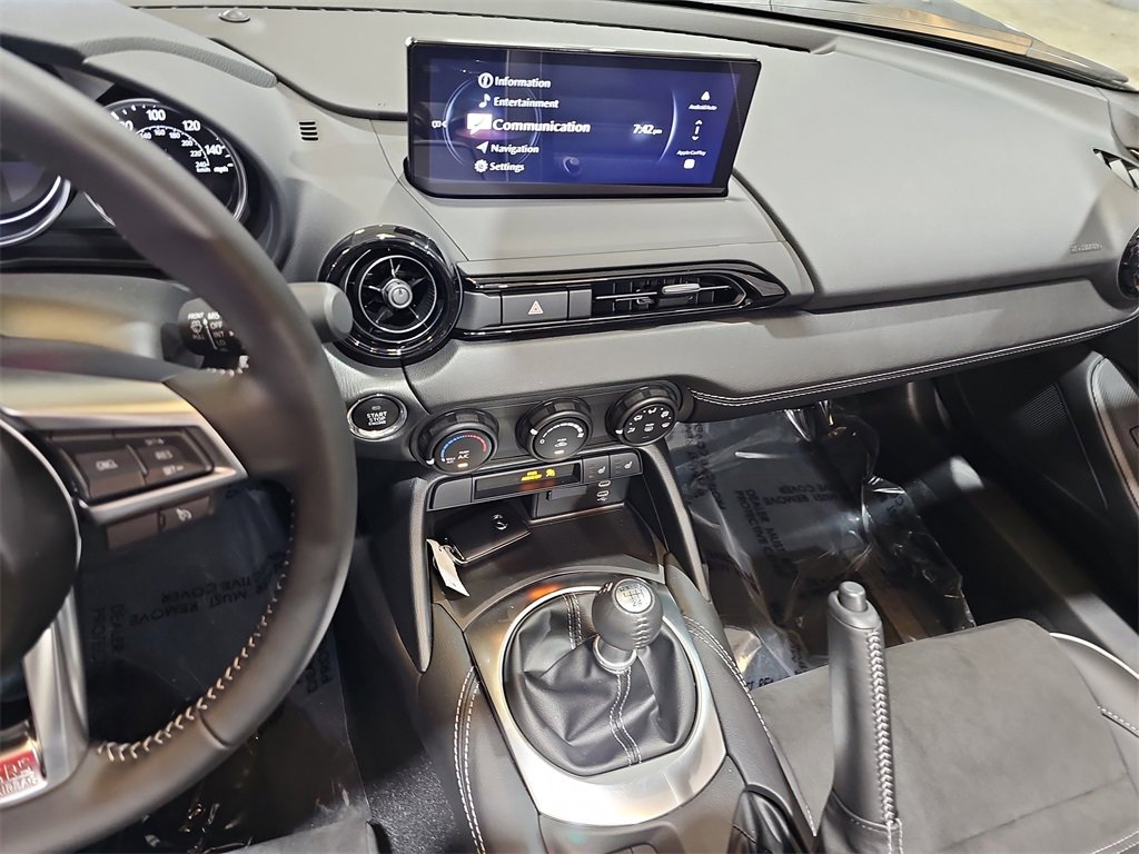 New 2025 MAZDA MX-5 Miata Club w/ Brembo/BBS Recaro Package image 17
