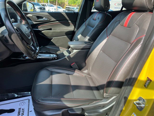 Used 2024 Chevrolet Trax RS w/ Sunroof Package FWD image 21