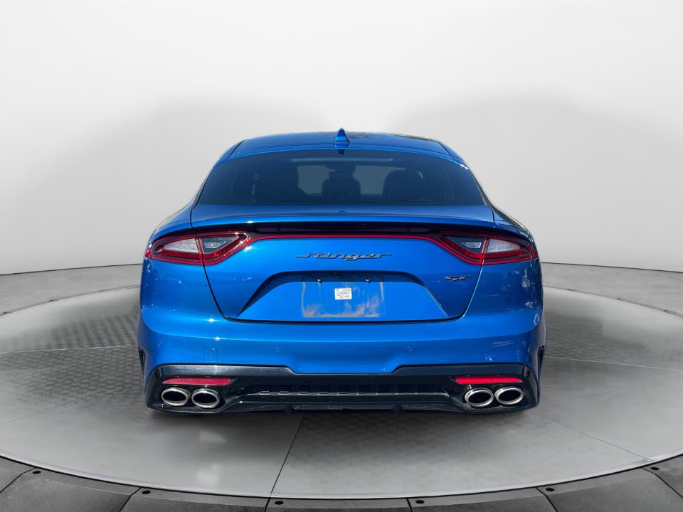 Used 2021 Kia Stinger GT2 image 6