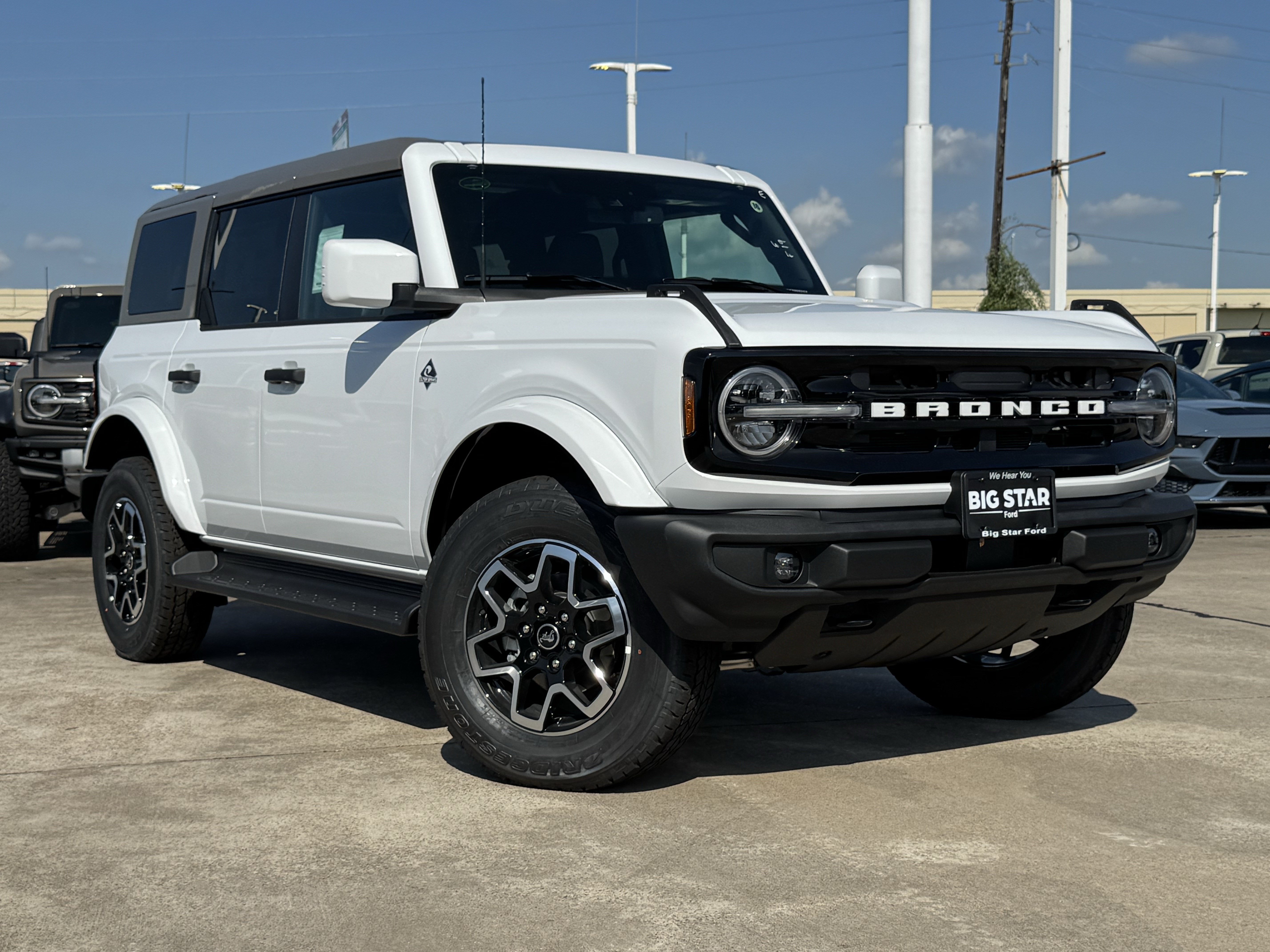 New 2026 Ford Bronco Outer Banks AWD/4WD video 2
