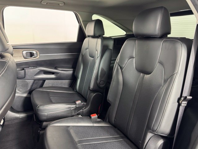 Certified 2023 Kia Sorento X-Line EX AWD/4WD image 22