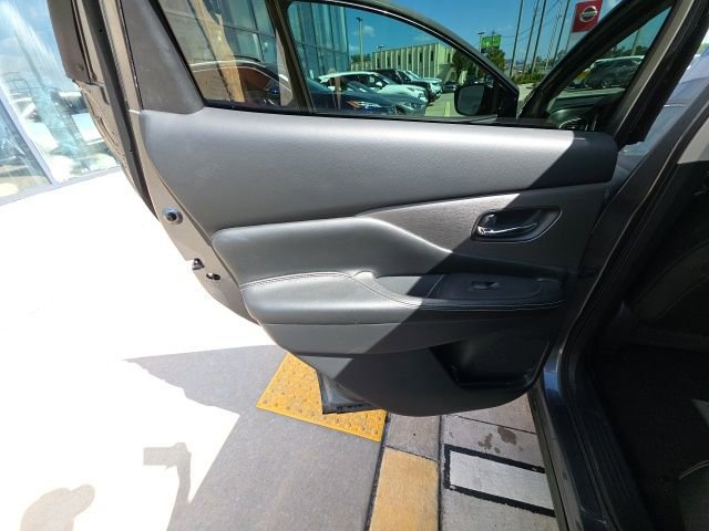 Used 2023 Nissan Murano SV FWD image 22