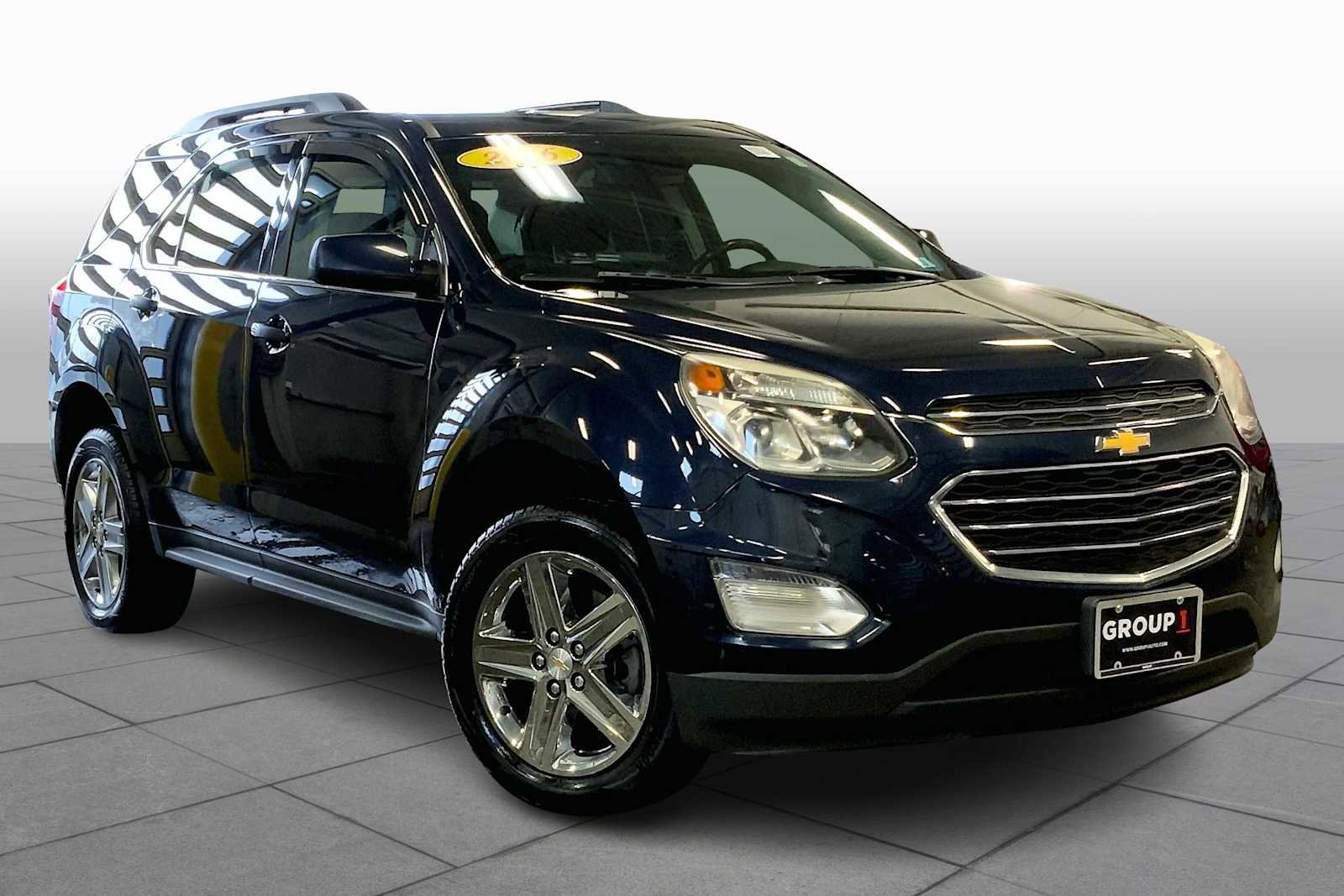 Used 2016 Chevrolet Equinox LT image 2