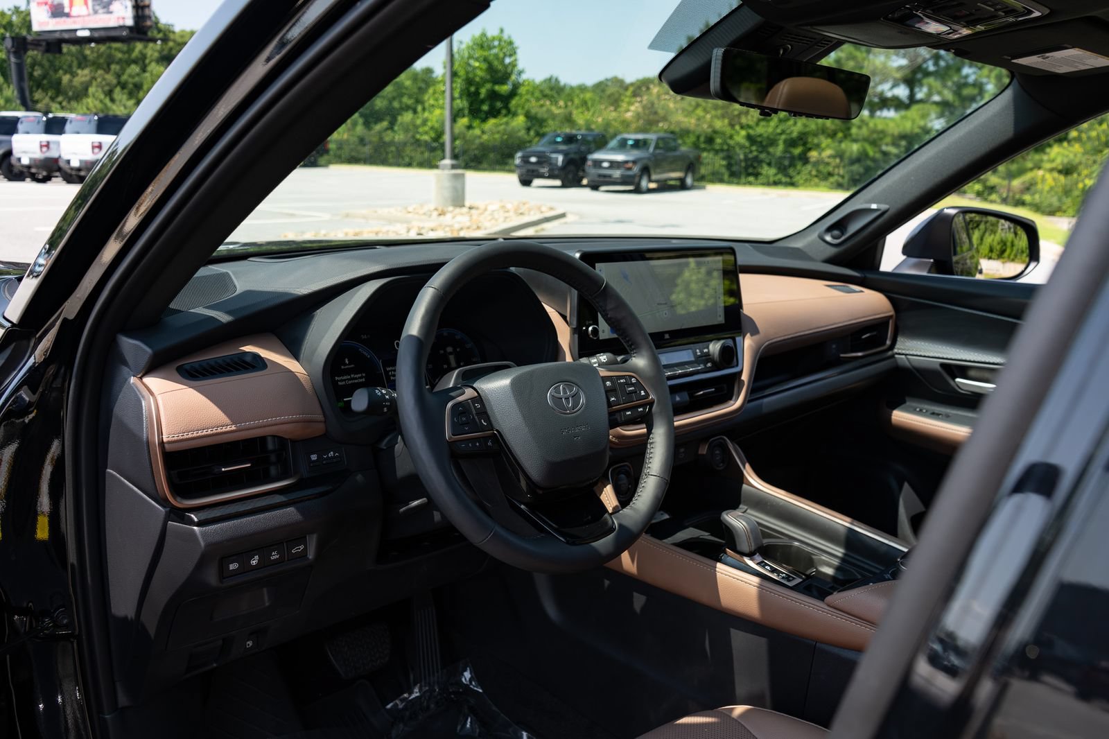 Used 2026 Toyota Grand Highlander AWD Hybrid image 13