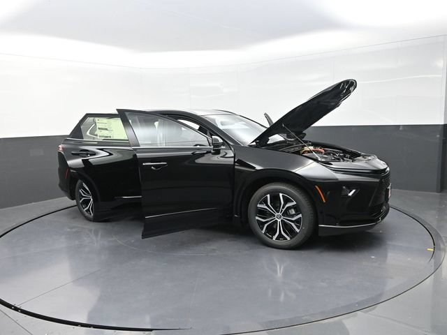 Certified 2025 Toyota Crown Signia AWD/4WD image 42