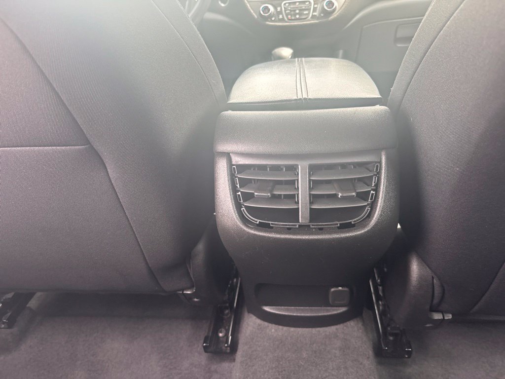 Used 2024 Chevrolet Malibu LT FWD image 25