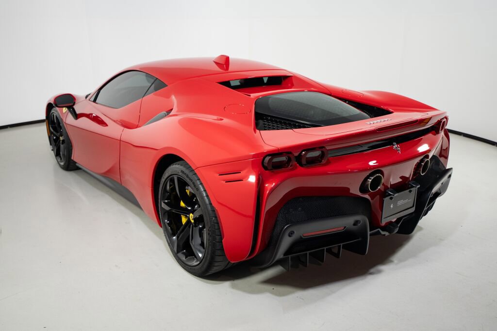 Used 2023 Ferrari SF90 Stradale image 8