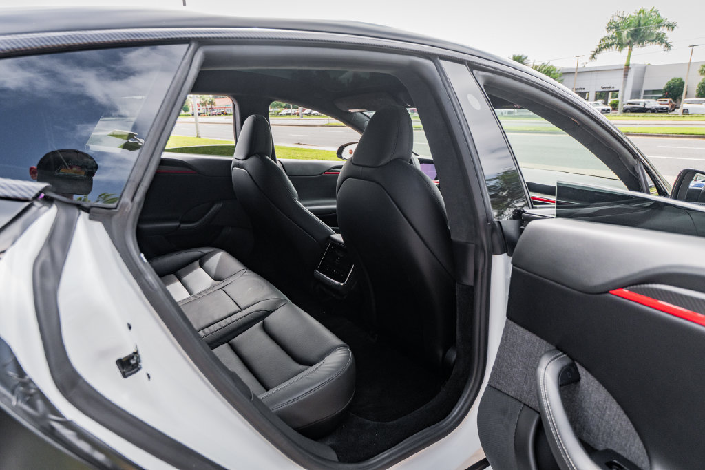 Used 2021 Tesla Model S Plaid AWD/4WD image 38
