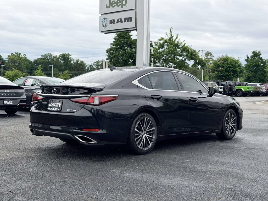 Used 2024 Lexus ES 350 w/ Premium Package FWD image 2