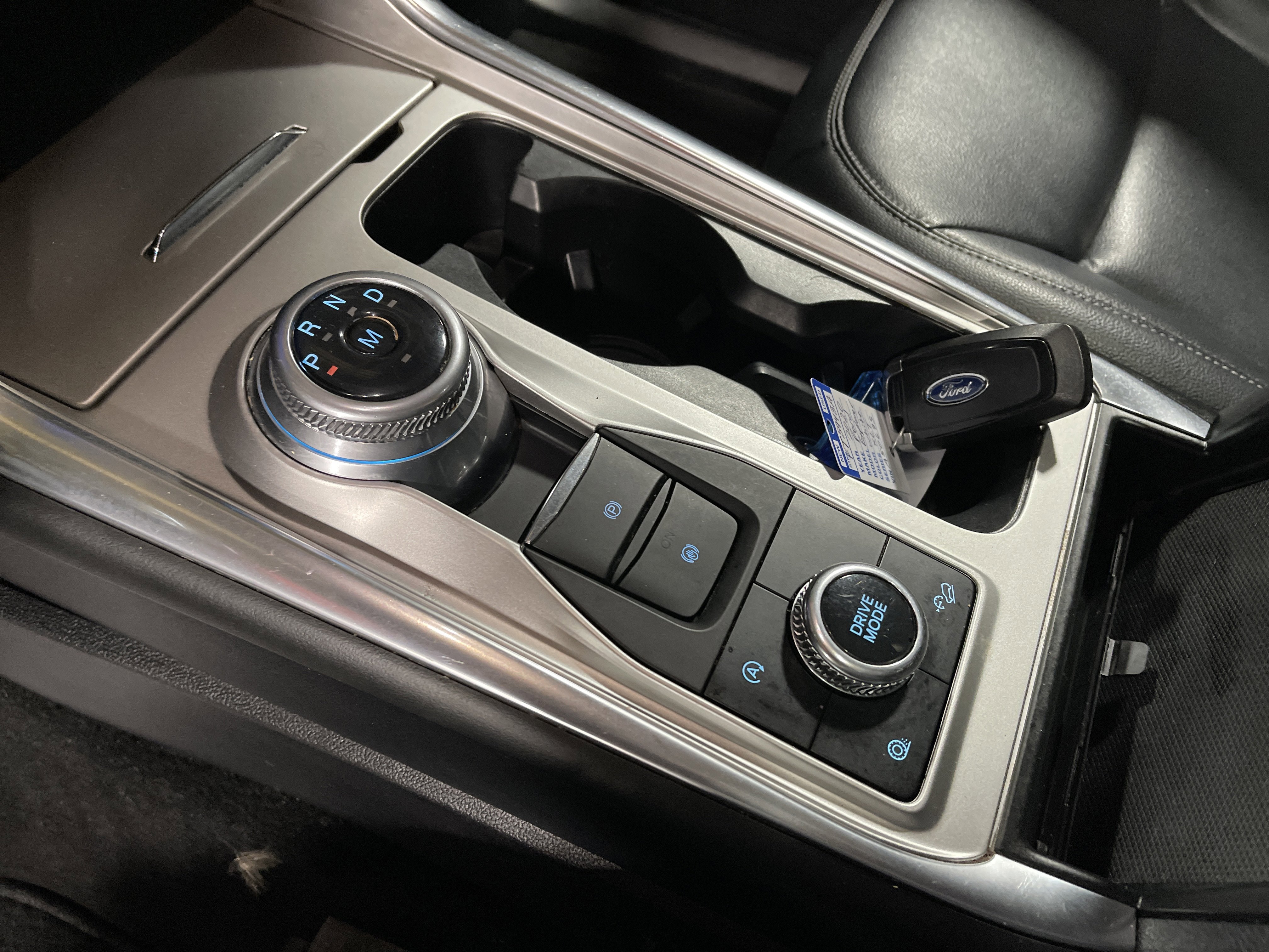 Used 2020 Ford Explorer XLT w/ Equipment Group 202A image 28