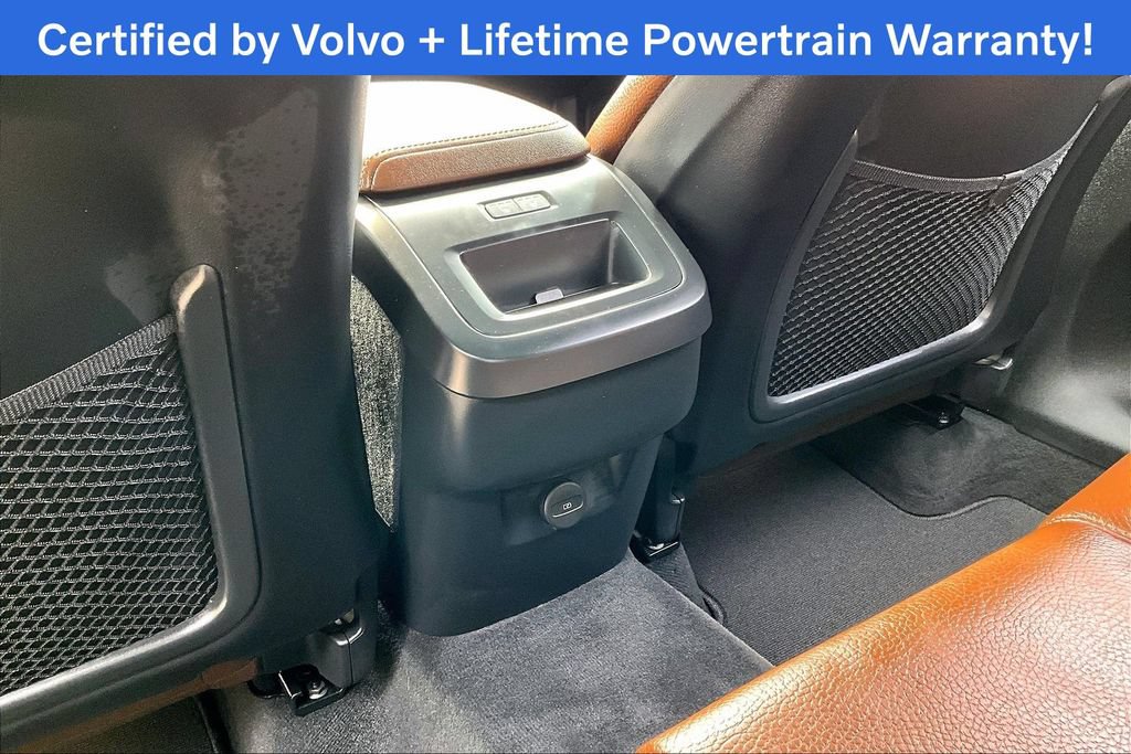 Certified 2024 Volvo XC60 B5 Plus w/ Protection Package Premier AWD/4WD image 31