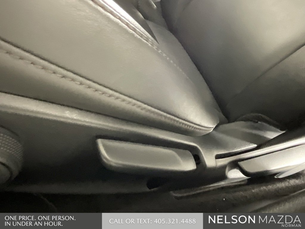 Used 2025 MAZDA MAZDA3 s image 25