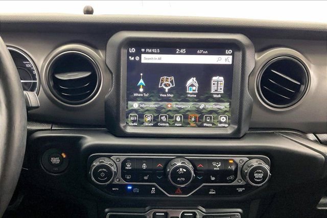 Used 2023 Jeep Wrangler Unlimited w/ Cold Weather Group image 5