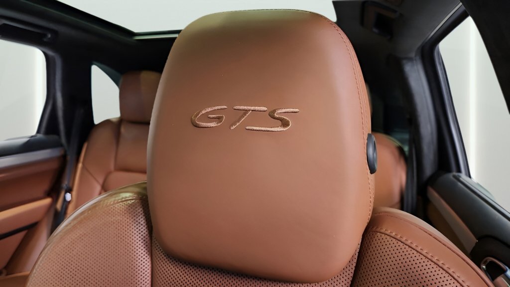Used 2017 Porsche Cayenne GTS AWD/4WD image 23