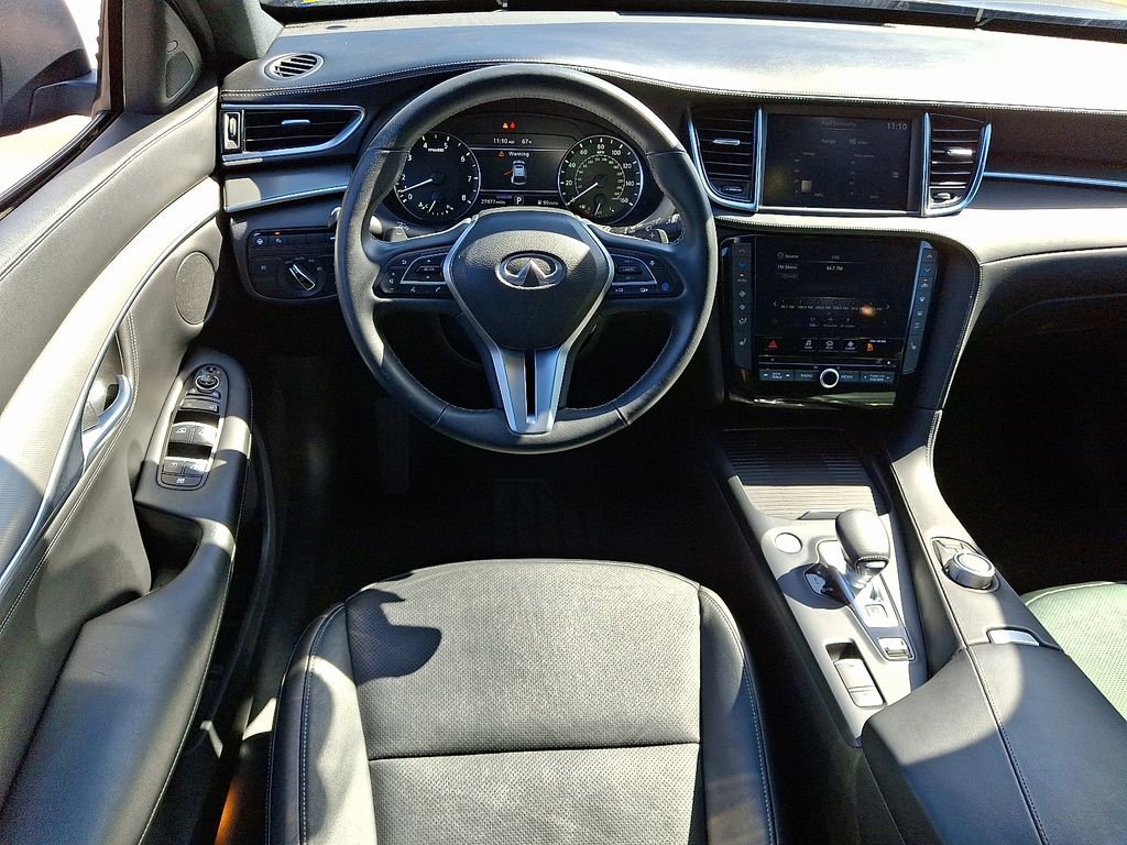 Used 2023 INFINITI QX55 Luxe w/ Cargo Package image 12