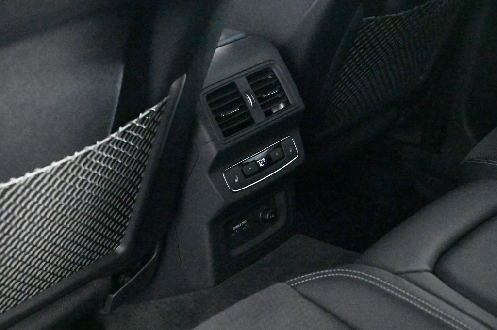 Used 2023 Audi SQ5 Prestige w/ Prestige Package image 18