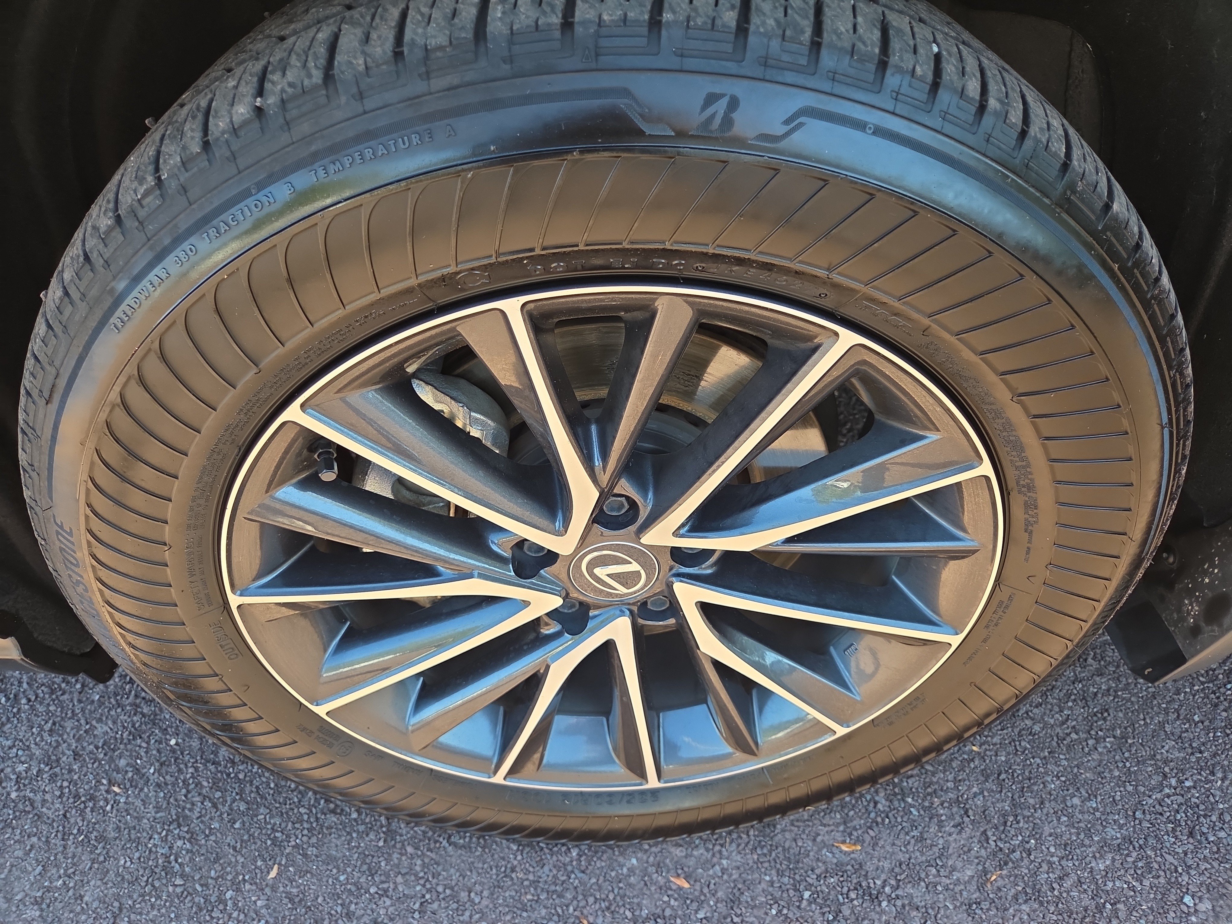 Certified 2024 Lexus NX 250 FWD image 12