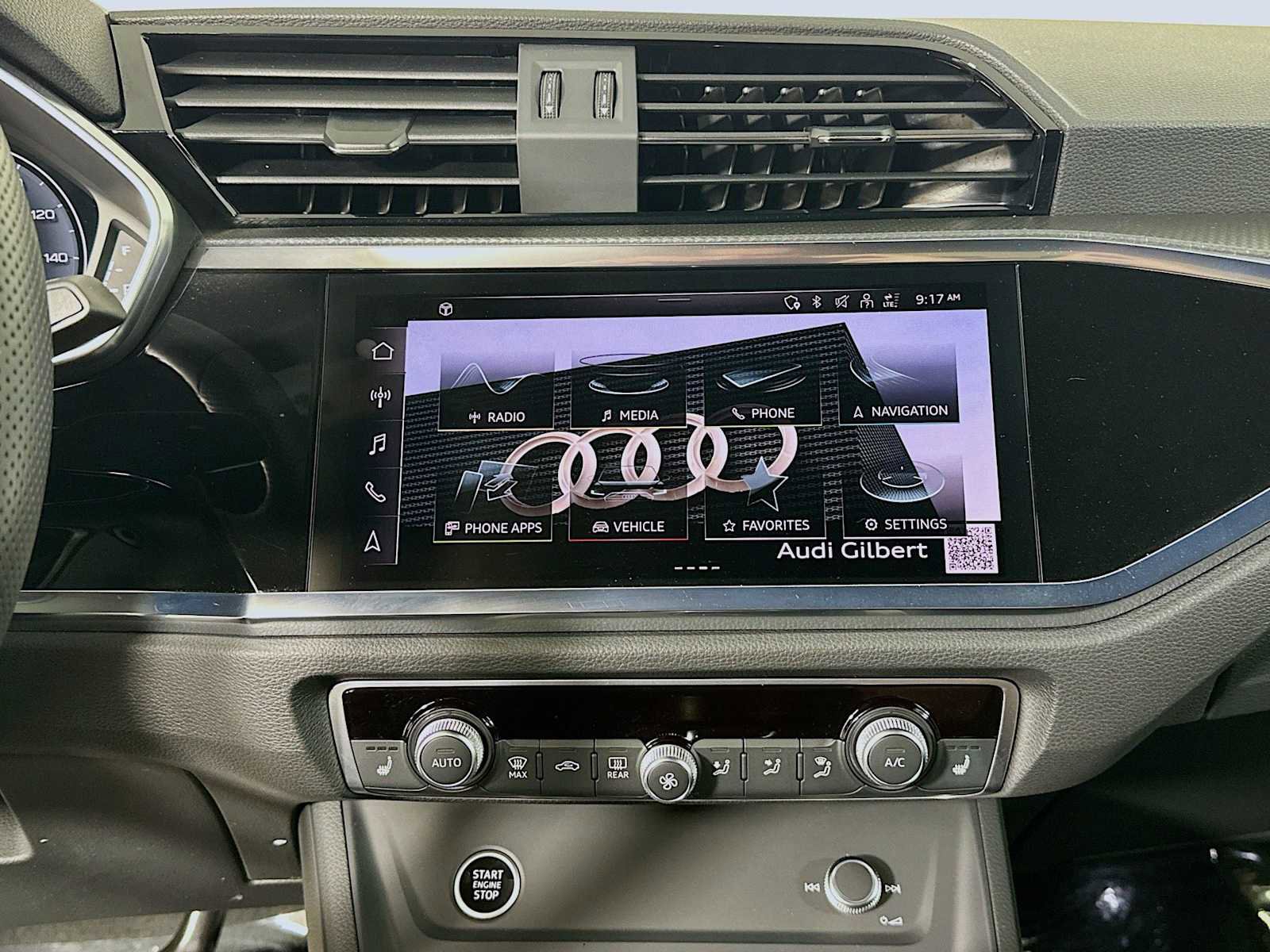 Certified 2025 Audi Q3 2.0T Premium Plus w/ Premium Plus Package image 13