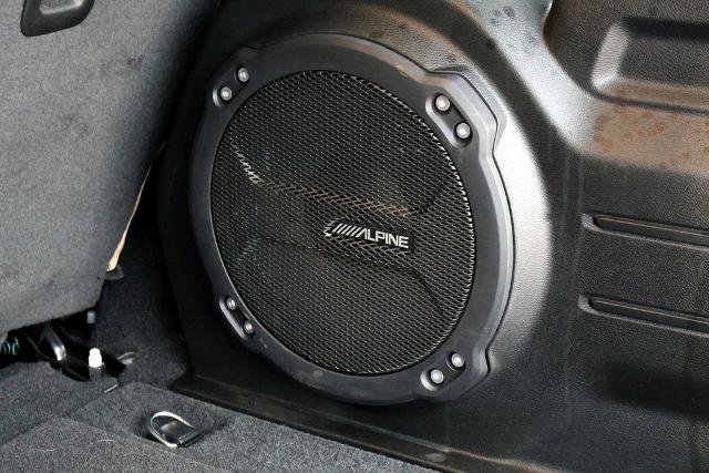 Used 2023 Jeep Wrangler Sahara image 13