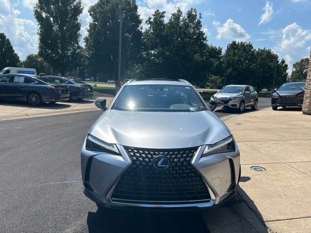 Certified 2023 Lexus UX 250h FWD w/ Accessory Package (Z1) video 2