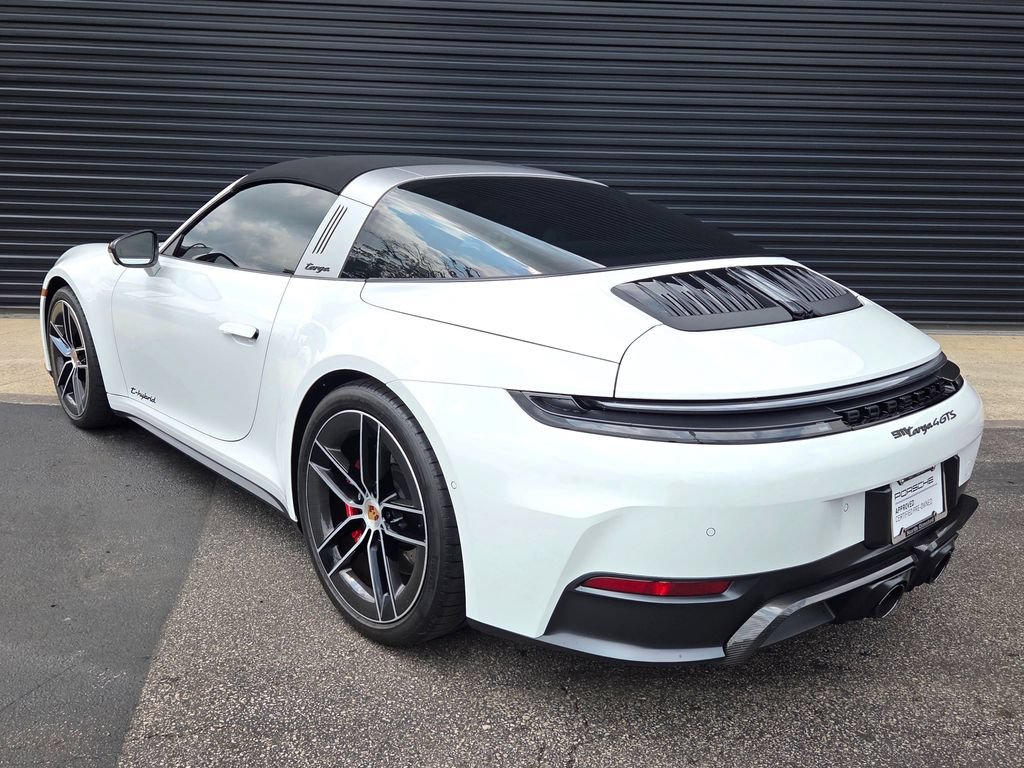 Certified 2026 Porsche 911 Targa 4 GTS AWD/4WD image 3