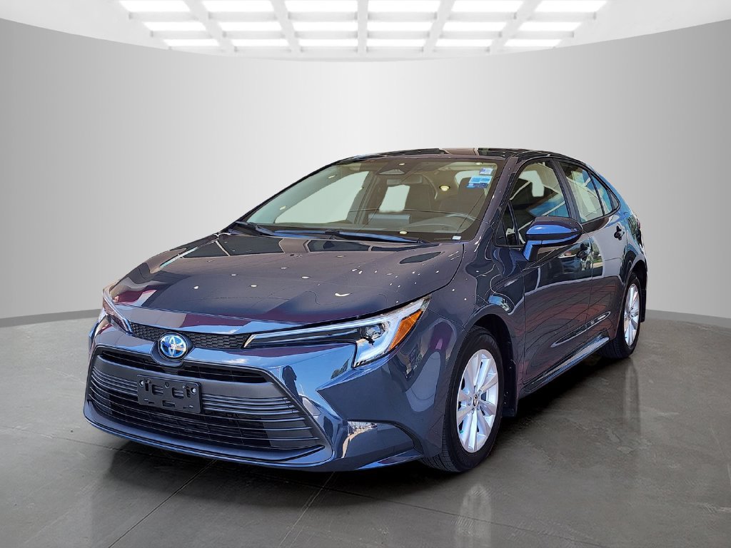 Used 2024 Toyota Corolla LE w/ LE Premium Package FWD image 9