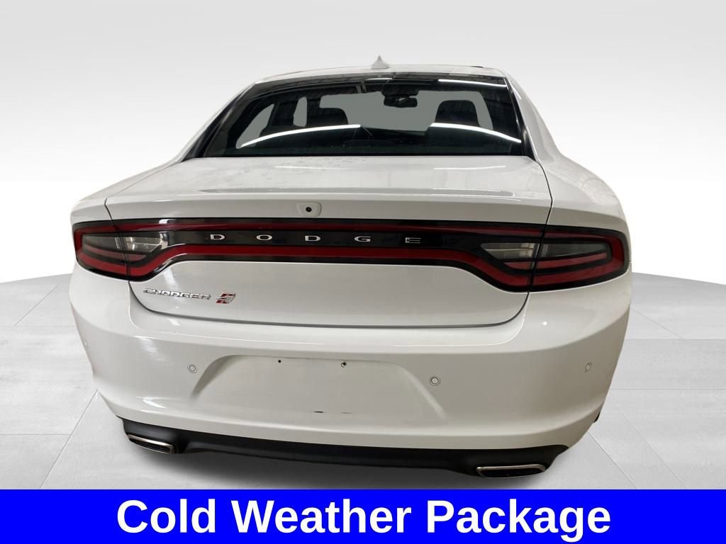 Used 2021 Dodge Charger SXT w/ Driver Convenience Group image 5