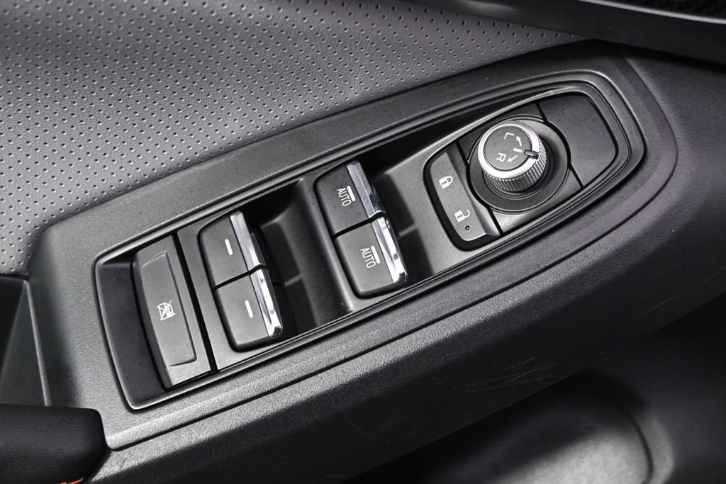 Used 2018 Subaru Crosstrek 2.0i Limited w/ Popular Package #3 image 23