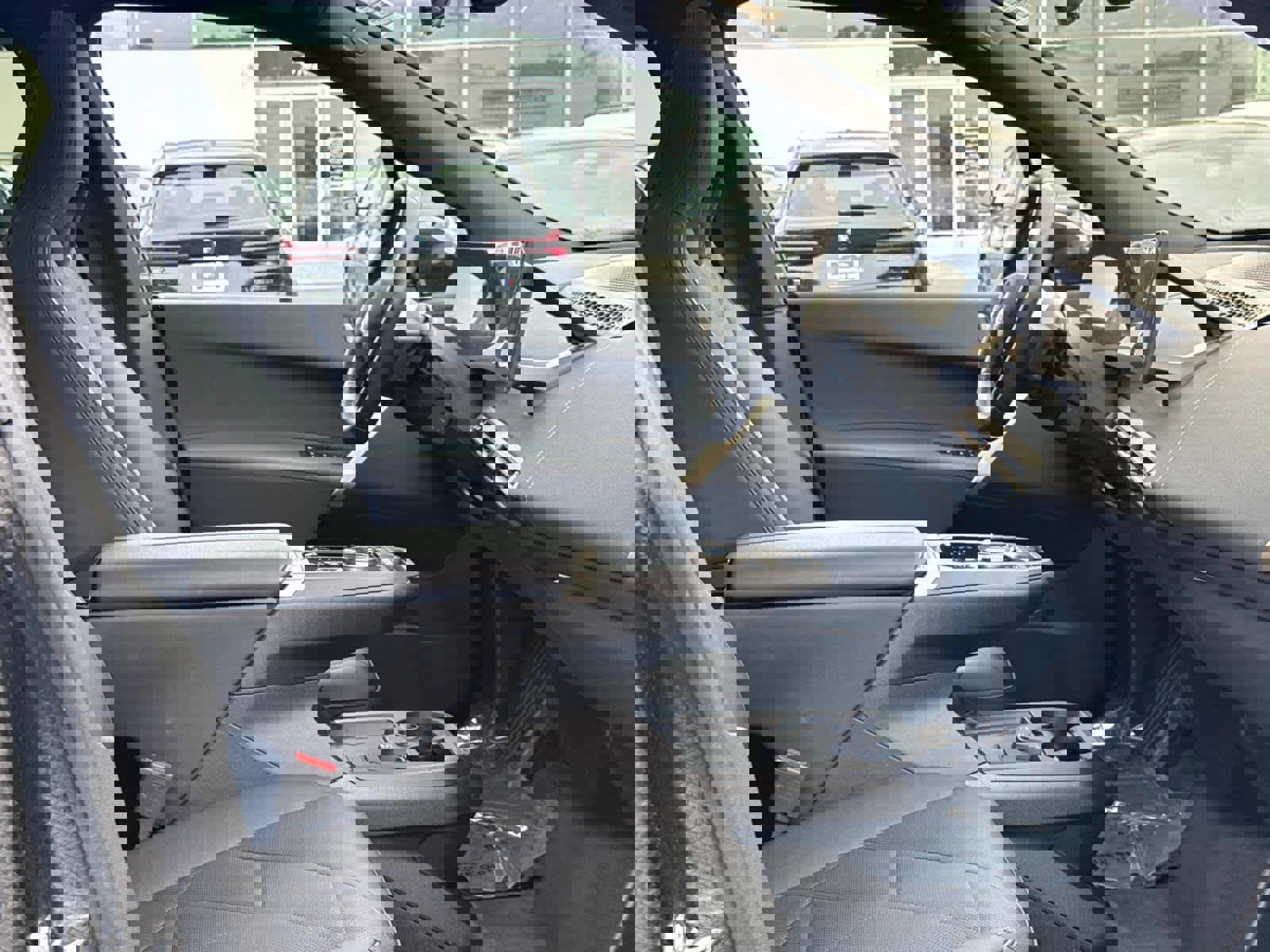 Certified 2025 BMW iX xDrive50 w/ Sport Package image 17