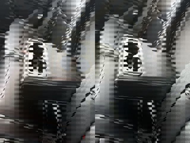 Used 2023 Lincoln Corsair Standard image 14