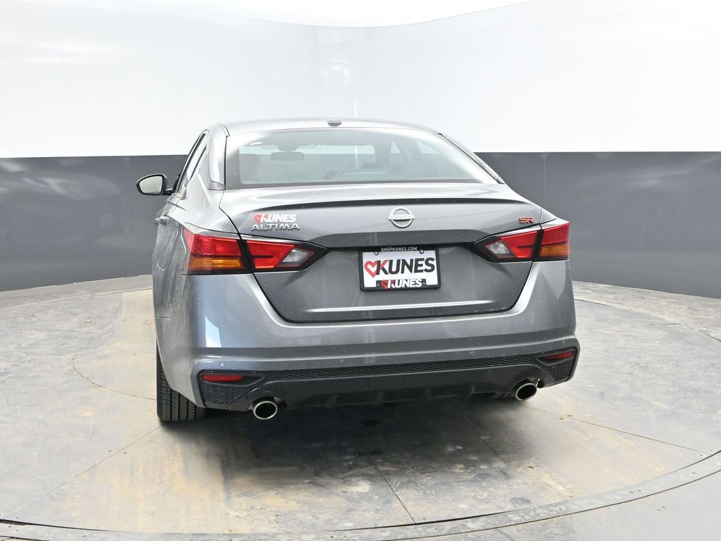 Used 2025 Nissan Altima 2.5 SR image 8