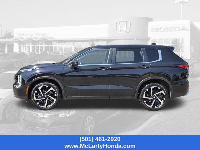 Used 2024 Mitsubishi Outlander SE FWD image 2