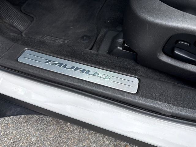 Used 2013 Ford Taurus SHO AWD/4WD image 12